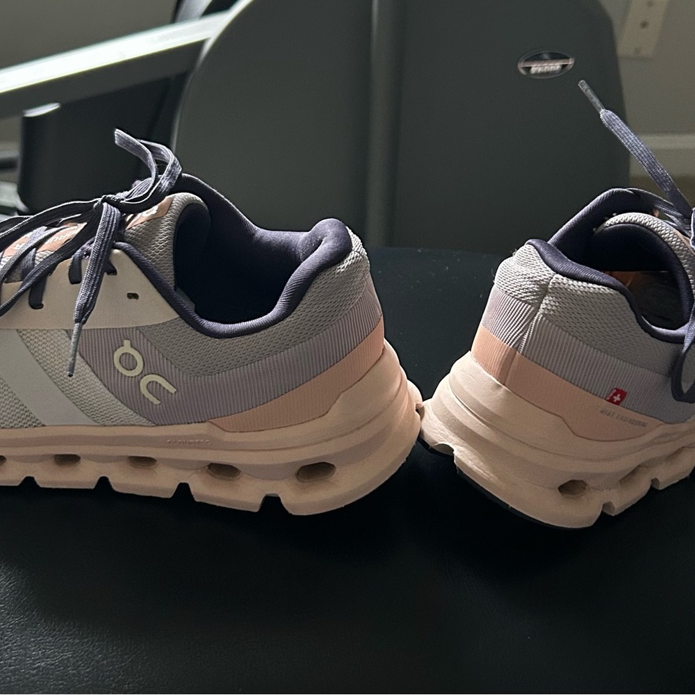 Women's Sneakers in Gray and Pink